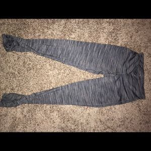 Old Navy Active Leggings